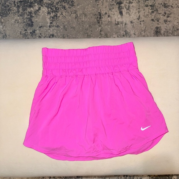 Nike Pants - Nike Women's high waisted Pink Tennis/Golf /Skirt